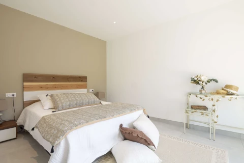 Maison Allies, Vakantiehuis, Provence, people: 4