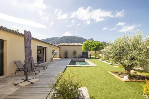 Maison Allies, Vakantiehuis, Provence, people: 4