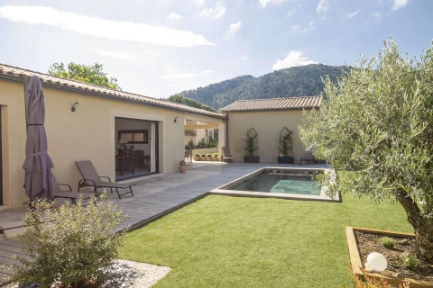 Maison Allies, Vakantiehuis, Provence, people: 4