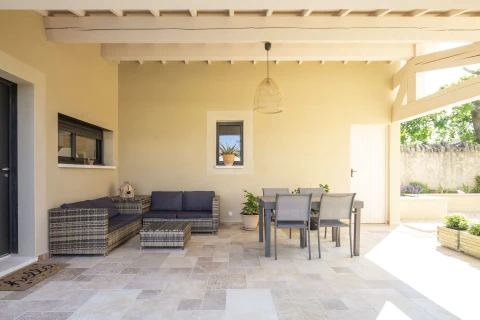 Maison Allies, Vakantiehuis, Provence, people: 4