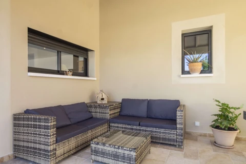 Maison Allies, Vakantiehuis, Provence, people: 4