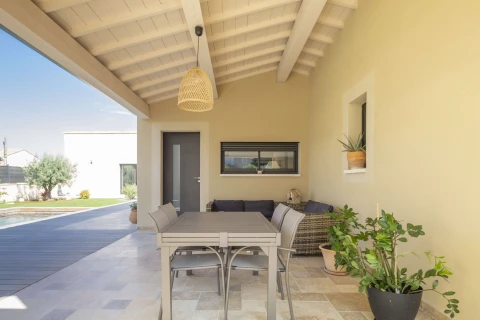 Maison Allies, Vakantiehuis, Provence, people: 4