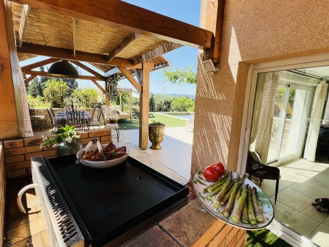 Maison Beally, Vakantiehuis, Provence, people: 8