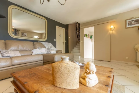 Maison Beally, Vakantiehuis, Provence, people: 8