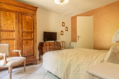 Maison Beally, Vakantiehuis, Provence, people: 8