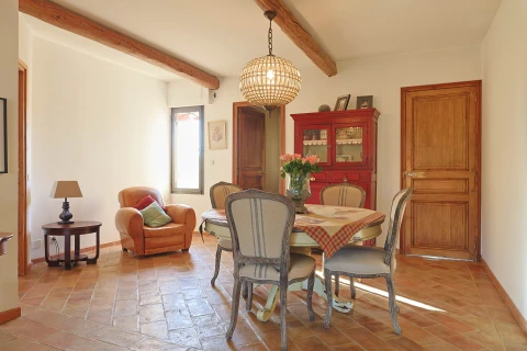 Holiday home in Provence for 10 people - Maison de l'Oustau