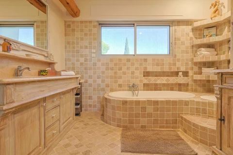 Holiday home in Provence for 10 people - Maison de l'Oustau