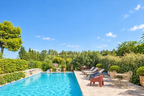 Holiday home in Provence for 10 people - Maison de l'Oustau