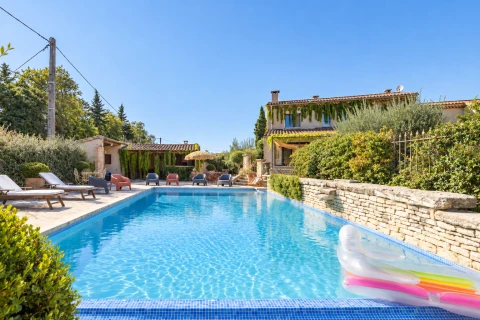 Holiday home in Provence for 10 people - Maison de l'Oustau