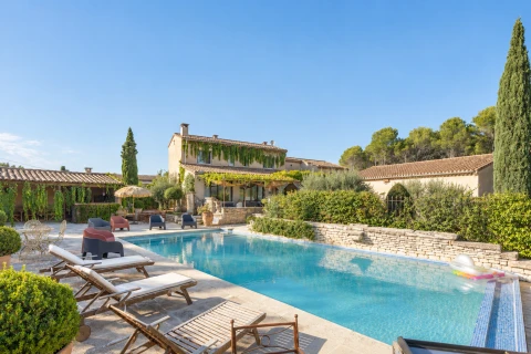 Holiday home in Provence for 10 people - Maison de l'Oustau