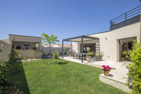 Maison des Fleurs, Vakantiehuis, Provence, people: 4