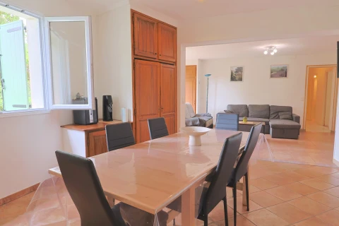 Maison des Lilas Blanc, Vakantiehuis, Provence, people: 7