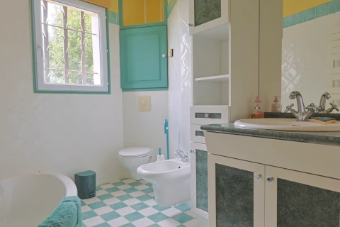 Maison des Lilas Blanc, Vakantiehuis, Provence, people: 7