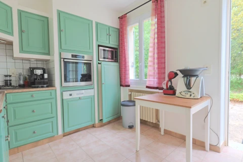 Maison des Lilas Blanc, Vakantiehuis, Provence, people: 7