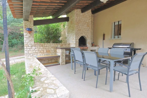 Maison des Lilas Blanc, Vakantiehuis, Provence, people: 7