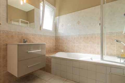 Maison du Barret, Vakantiehuis, Provence, people: 6