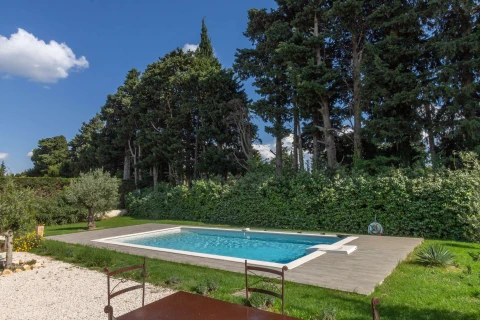 Maison du Barret, Vakantiehuis, Provence, people: 6