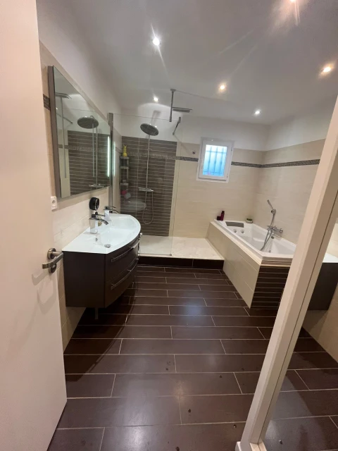 Maison Parc du Verdon, Vakantiehuis, Côte d'azur, people: 10