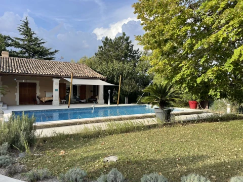 Maison Robion, Vakantiehuis, Provence, people: 4