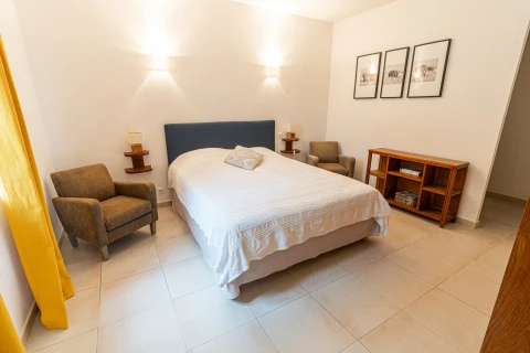 Maison Rouge, Vakantiehuis, Languedoc-Roussillon, people: 8