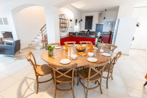 Maison Rouge, Vakantiehuis, Languedoc-Roussillon, people: 8