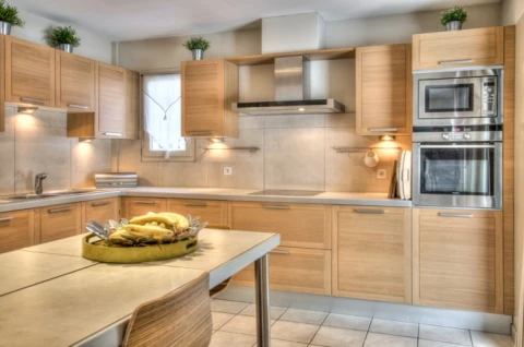 Mas Antolia, vakantiehuisVilla, Provence, people: 12