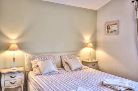 Mas Antolia, vakantiehuisVilla, Provence, people: 12