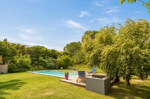 Holiday home in Provence for 13 people - Mas Le Cerf