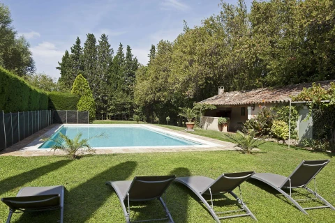 Mas Nenou, vakantiehuisVilla, Provence, people: 16