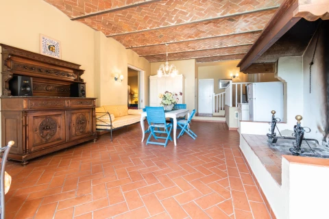 Holiday home in Tuscany for 6 people - Mimosa Gialla