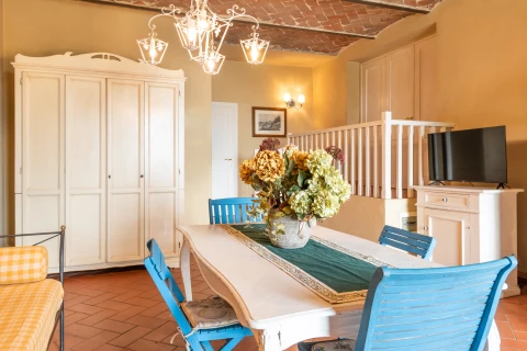 Holiday home in Tuscany for 6 people - Mimosa Gialla