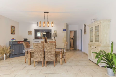 Source de Vie, Vakantiehuis, Provence, people: 6