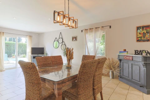 Source de Vie, Vakantiehuis, Provence, people: 6