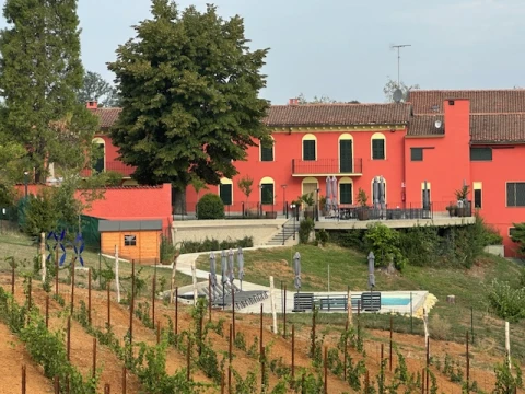 Tenuta Costa Rossa, Vakantiehuis, Piemonte, people: 18