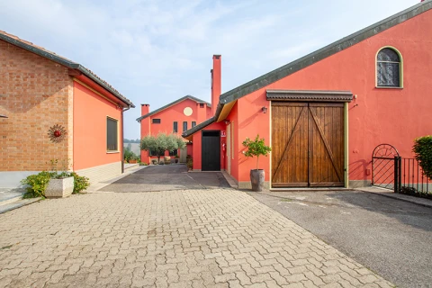 Tenuta Costa Rossa, Vakantiehuis, Piemonte, people: 18