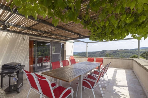 Terre Rouge Haut, Vakantiehuis, Ardeche, people: 6