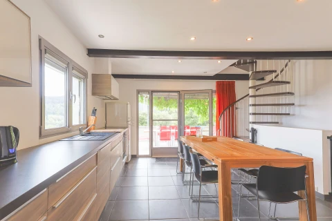 Terre Rouge Haut, Vakantiehuis, Ardeche, people: 6