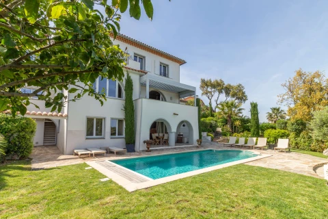 Villa Ajoucadou, Vakantiehuis, Côte d'azur, people: 8