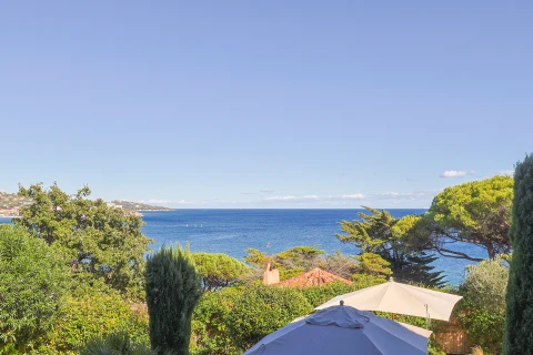 Vakantiehuis in Côte d'azur voor 8 personen - Villa Ajoucadou