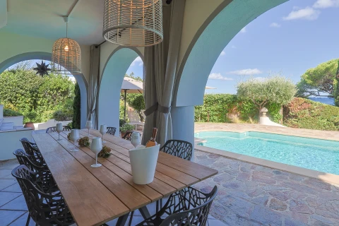 Vakantiehuis in Côte d'azur voor 8 personen - Villa Ajoucadou