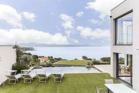 Villa Azur, Vakantiehuis, Côte d'azur, people: 8