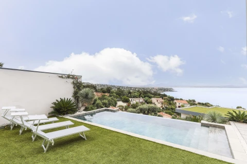 Villa Azur, Vakantiehuis, Côte d'azur, people: 8