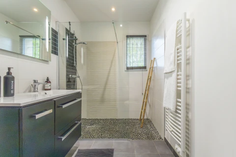 Holiday home in Provence for 6 people - Villa Belle Sorgue