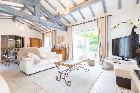 Holiday home in Provence for 6 people - Villa Belle Sorgue