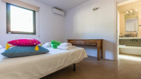 Villa Cala Tarida, Vakantiehuis, Ibiza, people: 10