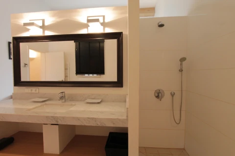 Villa Carrera, Vakantiehuis, Côte d'azur, people: 10