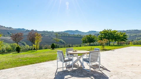 Villa Cesar, Vakantiehuis, Le Marche, people: 8