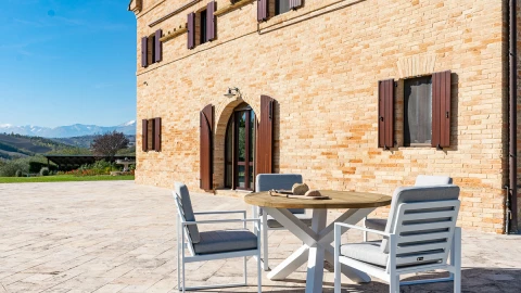Villa Cesar, Vakantiehuis, Le Marche, people: 8