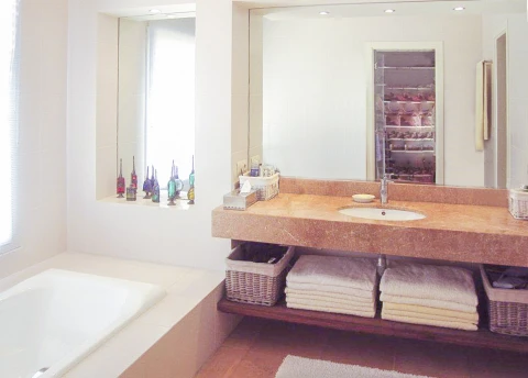 Villa Charles, Vakantiehuis, Costa Dorada, people: 8