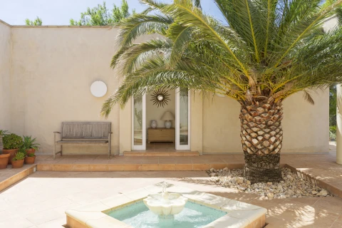 Villa Charles, Vakantiehuis, Costa Dorada, people: 8